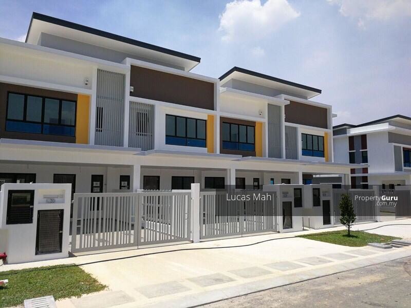 Design rumah teres 2 tingkat