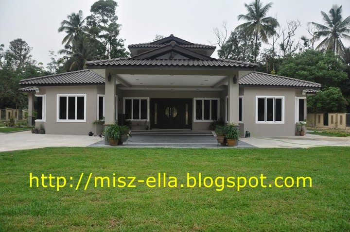 Rumah banglo setingkat cantik