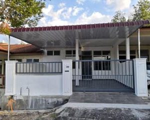 Rumah teres kos sederhana